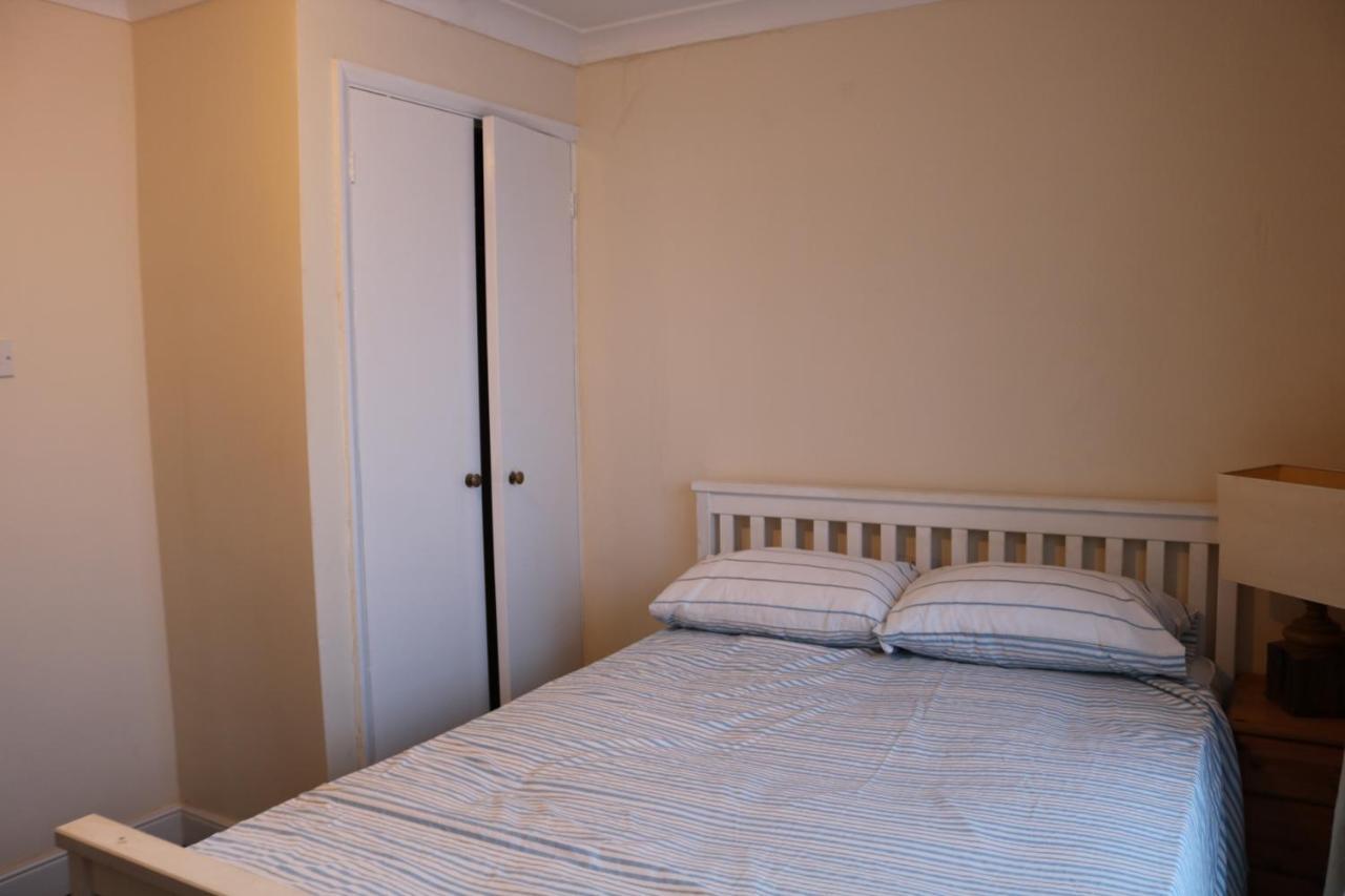 ホテル Lennard House フォークストン エクステリア 写真