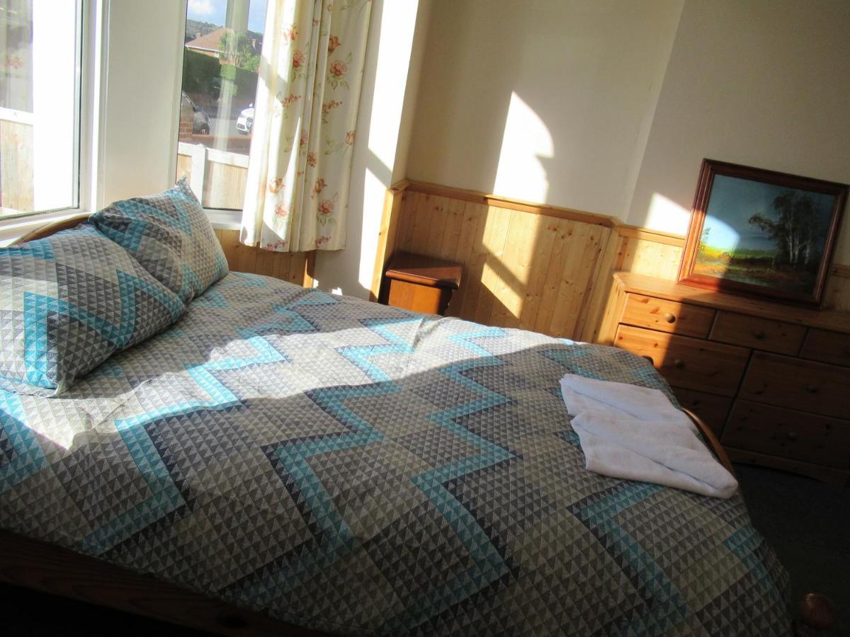 ホテル Lennard House フォークストン エクステリア 写真