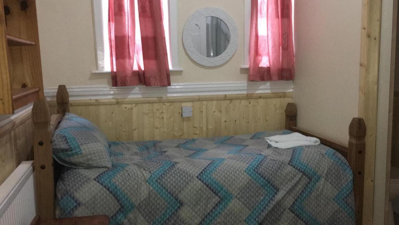 ホテル Lennard House フォークストン エクステリア 写真